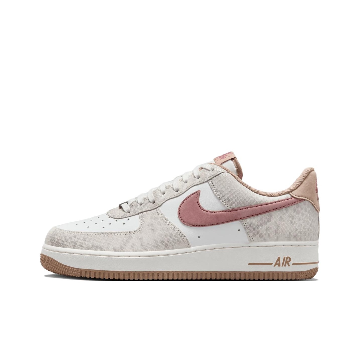 Nike Shoes Air Force 1 - حذاء نايك إير فورس 1 للرجال