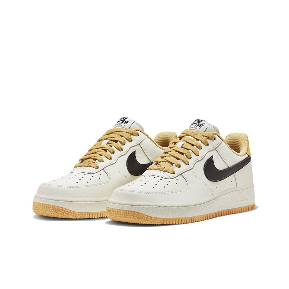 حذاء نايك إير فورس 1 للسكات بو - مراجعة Nike Shoes Air Force 1 وسعره