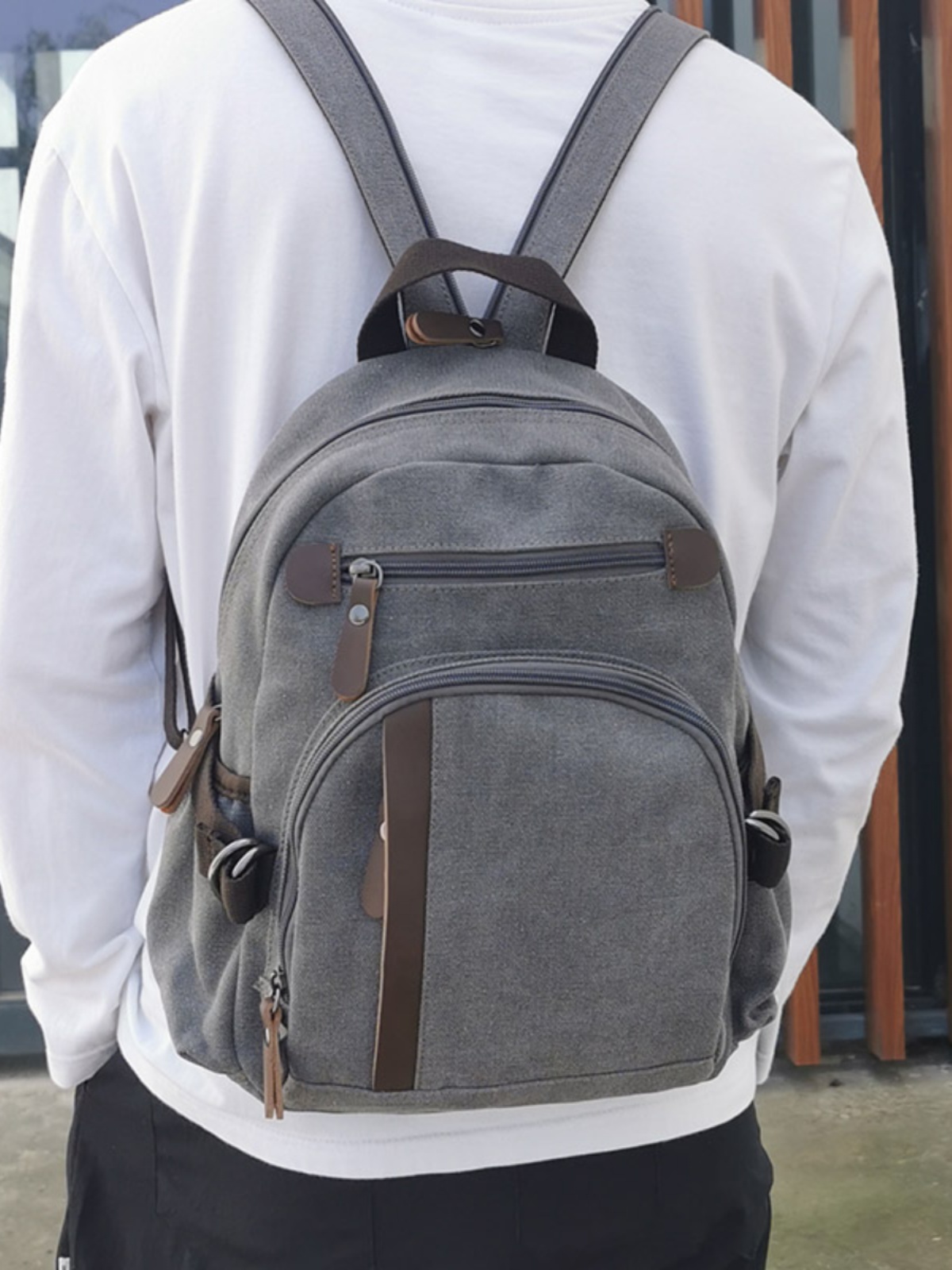 حقيبة ظهر صغيرة من القماش، حقي - مراجعة Canvas Backpack Casual وسعره